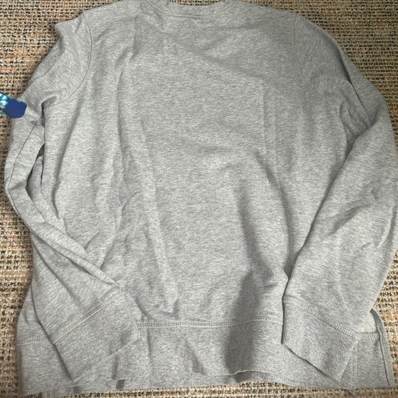 Reebok Women's Gray Sweatshirt - Picture 4 of 4